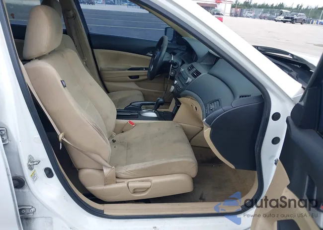 1HGCP2F35BA049022: 43222288