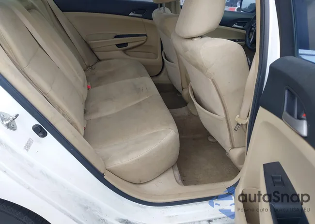 1HGCP2F35BA049022: 43222288