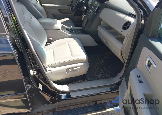 5FNYF4H53FB024165: 43222308