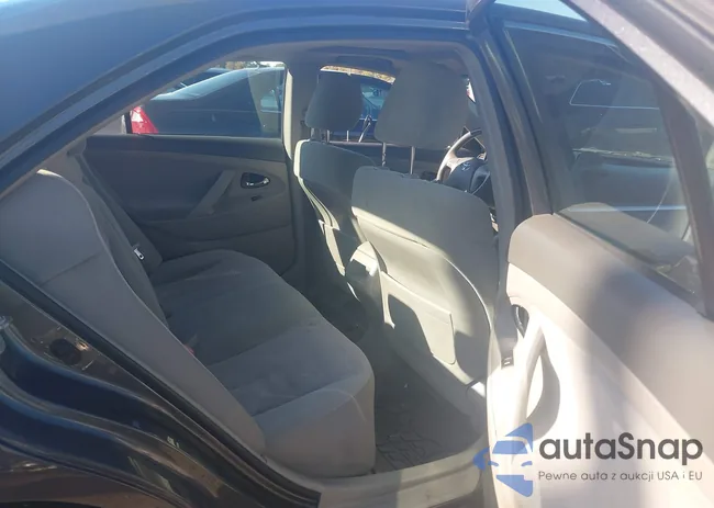 4T4BF3EKXAR077084: 43222318