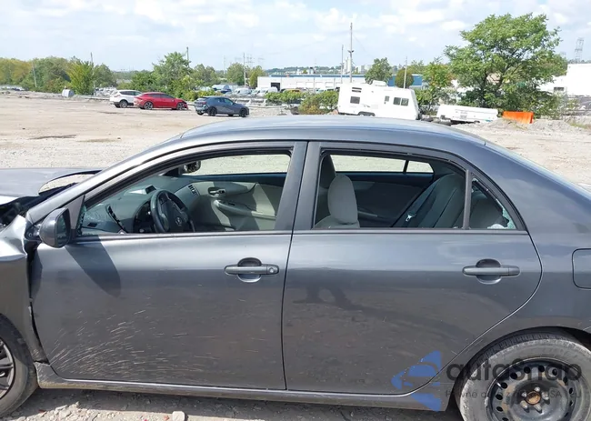 2T1BU4EE1CC784112: 43222335