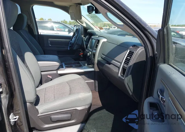 1C6RR7LM0FS642338: 43222443