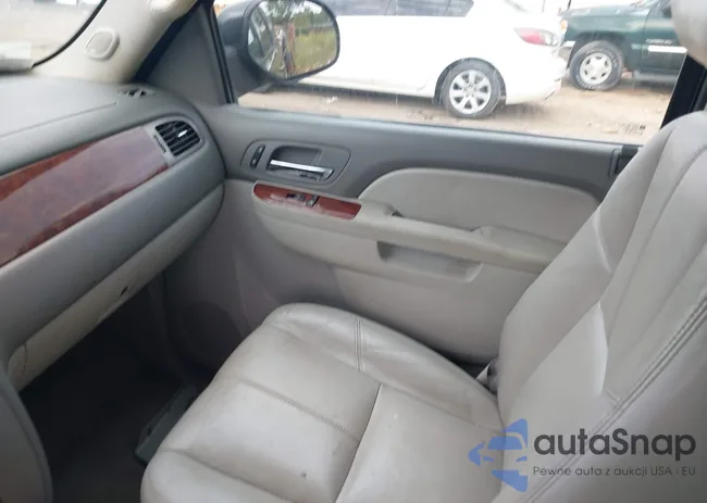 1GKS1KE06DR302361: 43221509