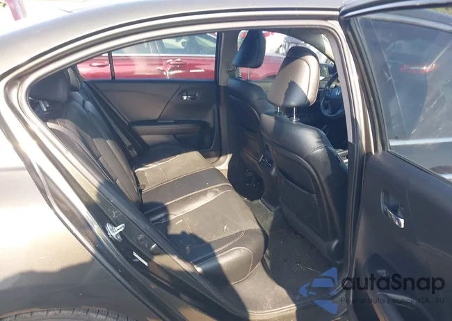 1HGCR3F85EA032558: 43221559