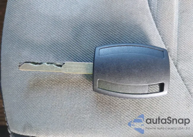 1FMCU9GD3JUD12799: 43221578