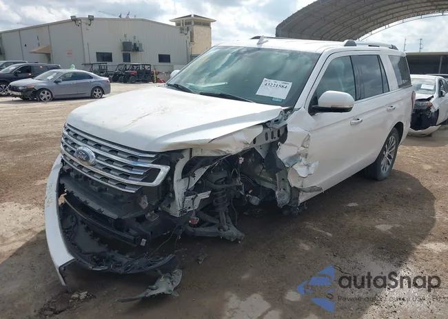 1FMJU1KTXJEA70448: 43221584