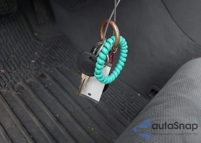 1GNKRFKD9FJ349573: 43221749