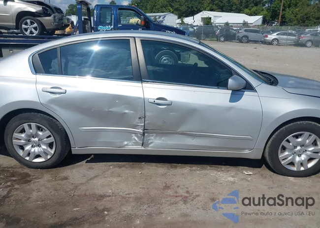 1N4AL2AP2BN483991: 43221782