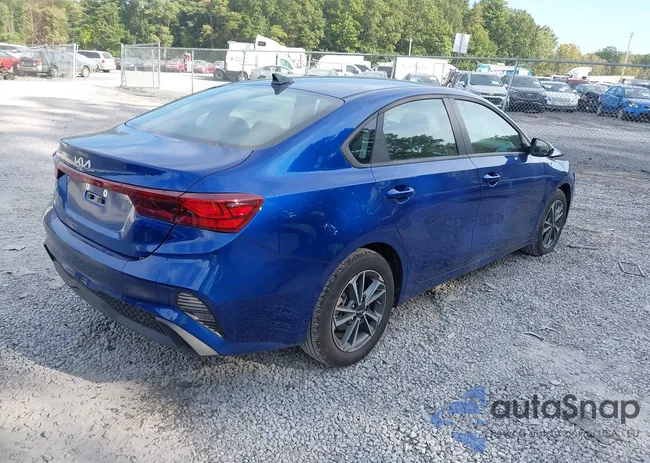 3KPF24AD7RE758015: 43221845