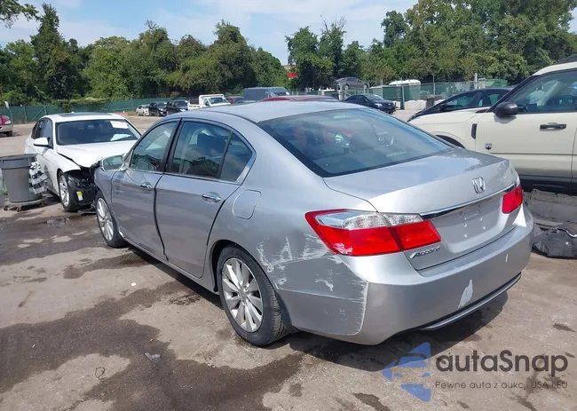 1HGCR2E76FA030127: 43221872