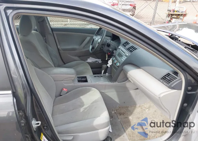 4T1BE46K68U749962: 43223210