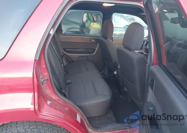 1FMCU9D73BKB10993: 43223260