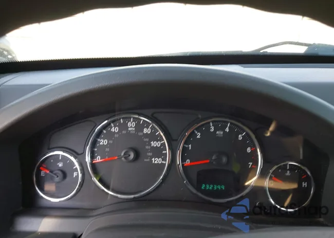 1J8GN28KX8W143864: 43223277