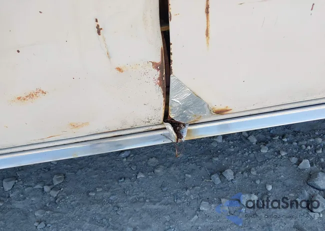 W351189813: 43223339