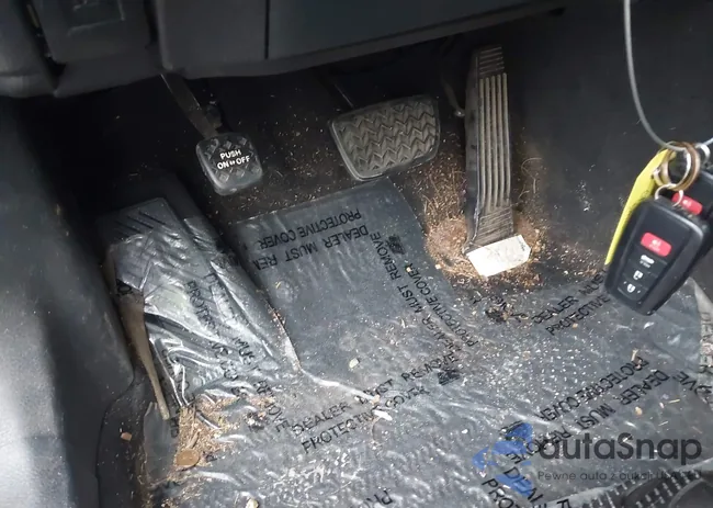 4T1B11HK5KU823046: 43223355