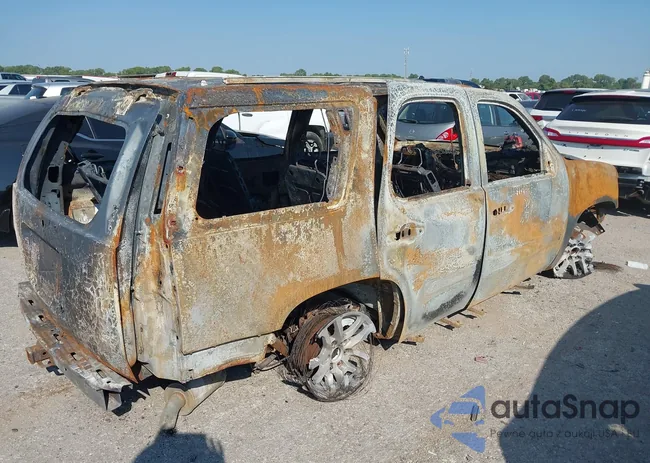 1GNFC13017R378361: 43223395