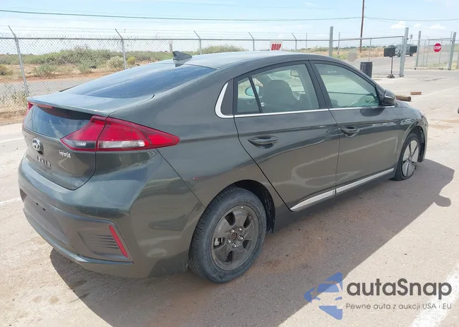 KMHC75LC4MU257880: 43222555