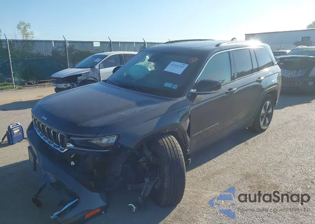 1C4RJYB61RC714817: 43222742