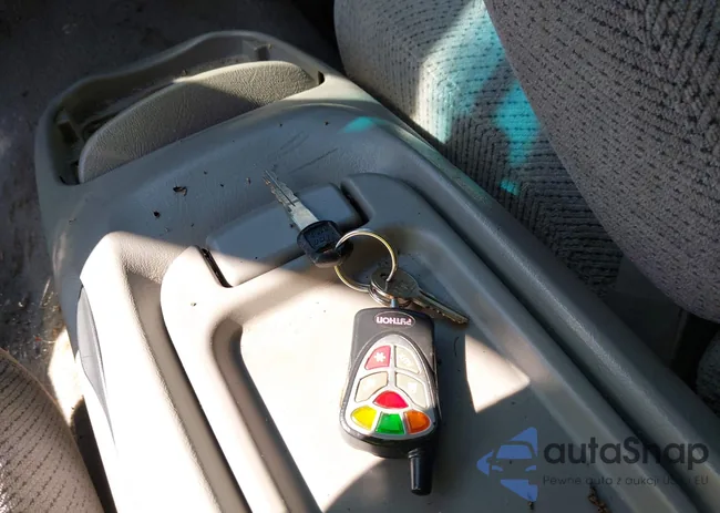 1GCEC19M4WE155543: 43222769