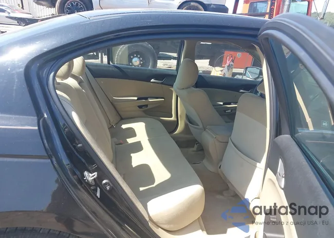 1HGCP2F3XCA207422: 43223883