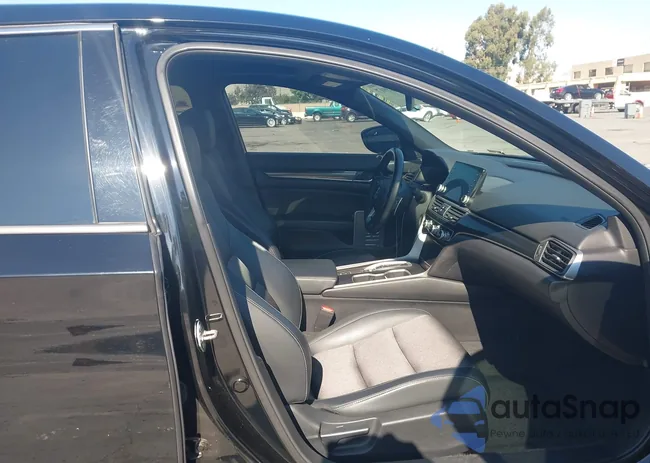 1HGCV2F35JA012847: 43223917