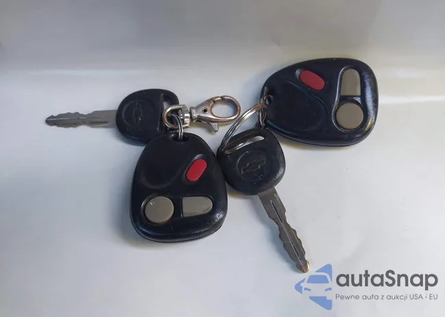 1GCCS19W8Y8262950: 43224115