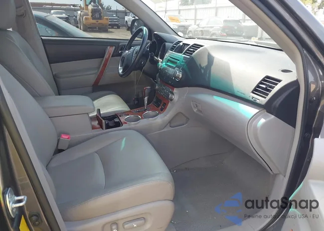 JTEDS42A382057930: 43224195