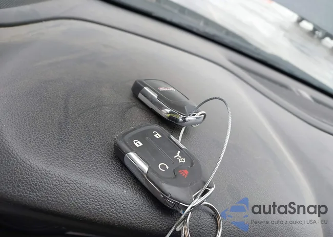 1GKKNMLS3HZ283438: 43224244