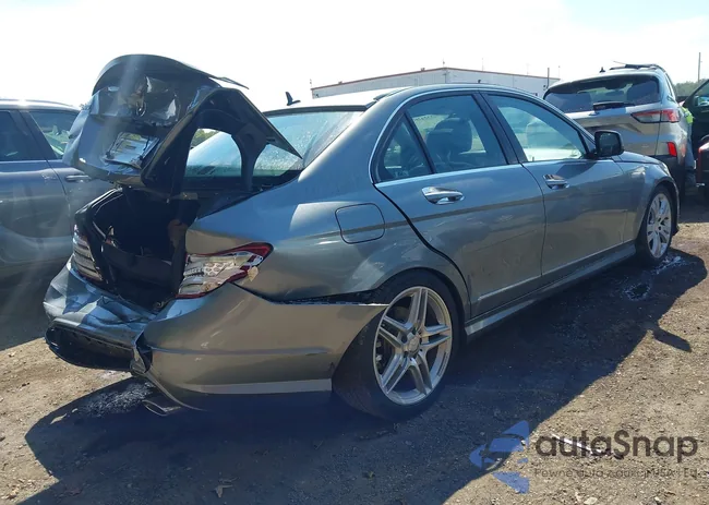 WDDGF8AB5ER315087: 43224269