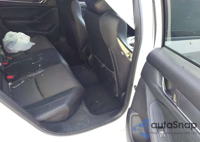 1HGCV3F20NA011818: 43224470