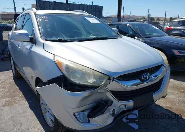 KM8JU3AC8CU527831: 43223664