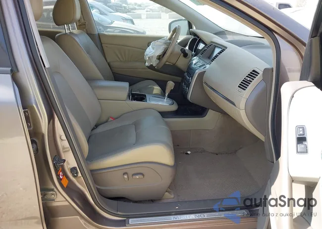 JN8AZ18UX9W012033: 43223667