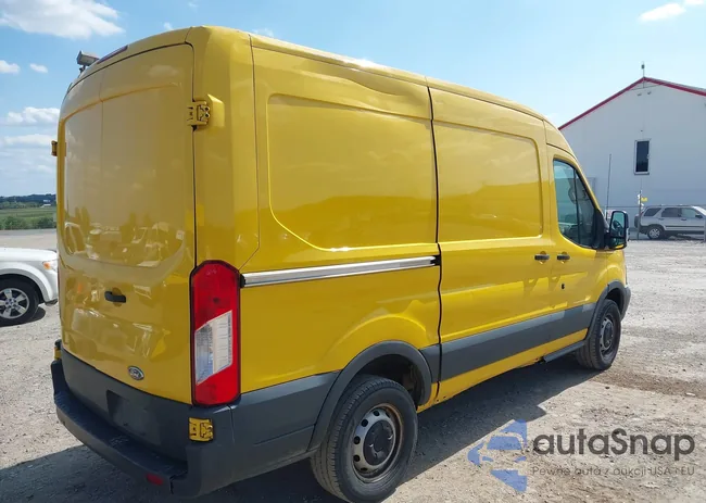 1FTNR1CM9FKB19632: 43225052