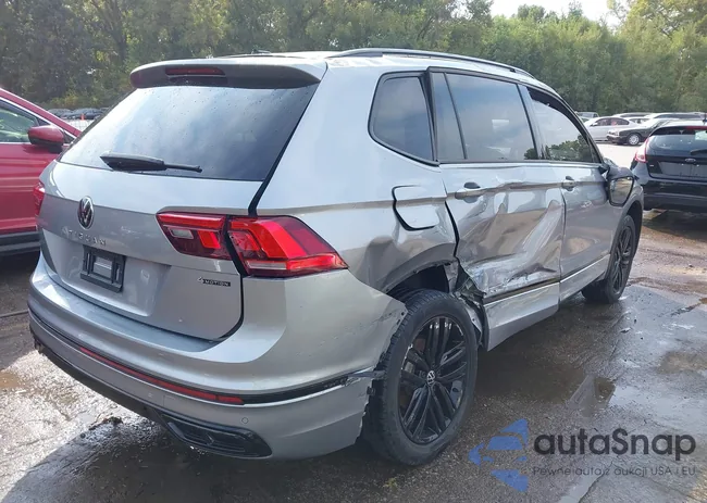 3VV8B7AX0NM011443: 43225057