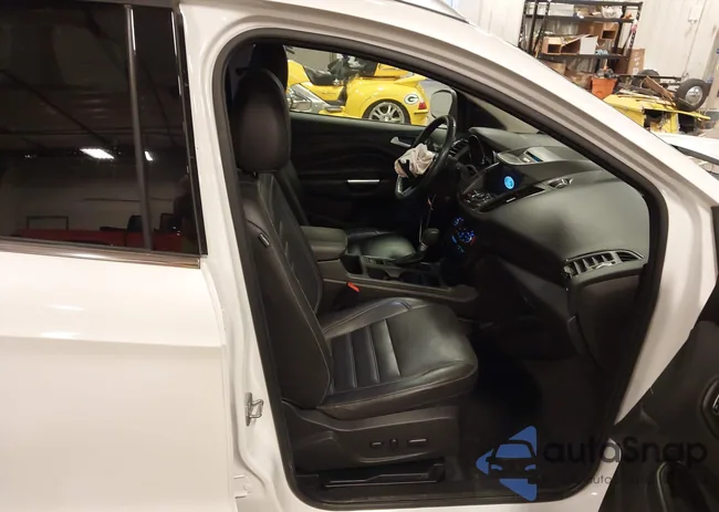 1FMCU0J96HUC25652: 43225188