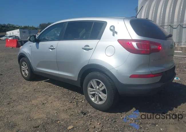 KNDPBCA25B7095515: 43224493