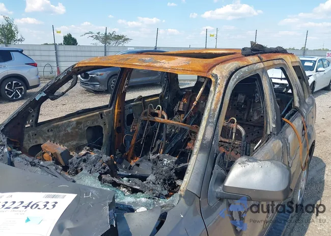 1FMCU0EG4AKC71118: 43224633