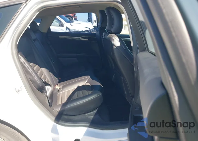 3FA6P0T94HR326207: 43224642