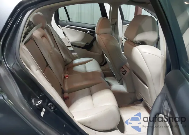 19UUA66217A017955: 43224704