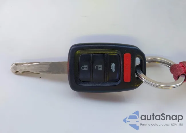 1HGCR2F58DA168357: 43224736