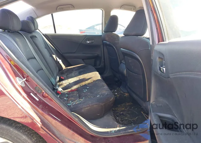 1HGCR2F58DA168357: 43224736