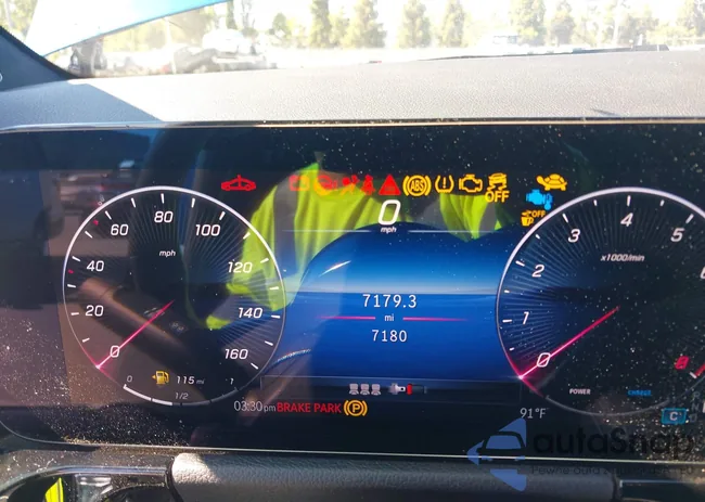 W1N4N4HB0SJ697207: 43225899