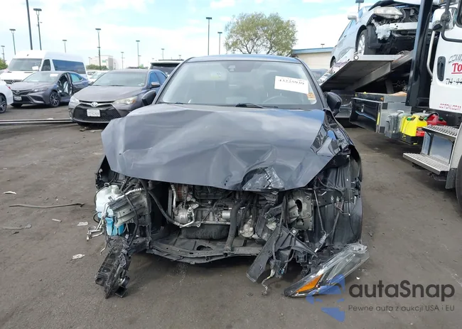 3MYDLBYV5JY315860: 43225939