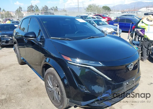 JN1CF0BB5PM706705: 43225945