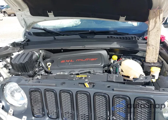 ZACCJBBB5JPJ11916: 43226057