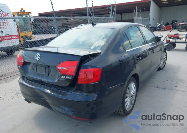 3VWLP7AJ1DM297949: 43226288