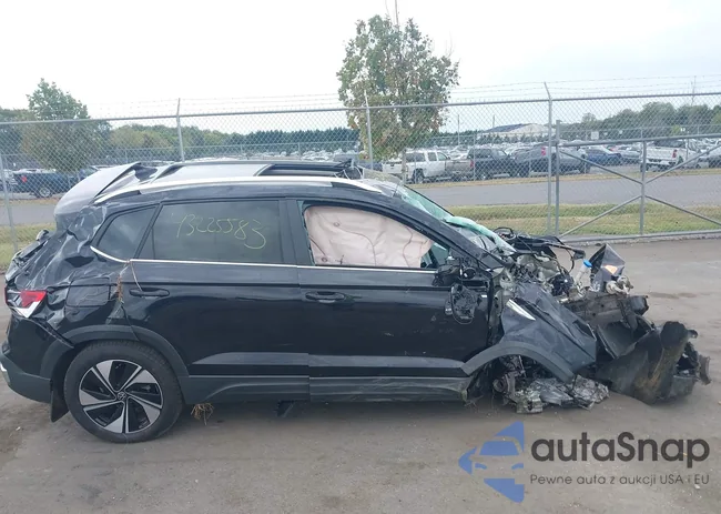 3VVVX7B21RM088089: 43225583