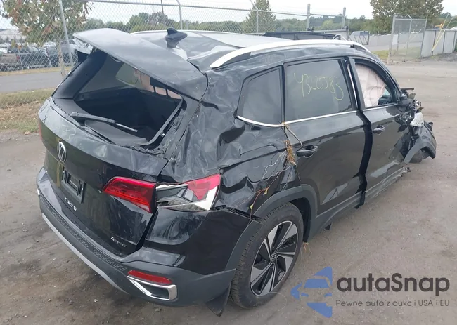 3VVVX7B21RM088089: 43225583