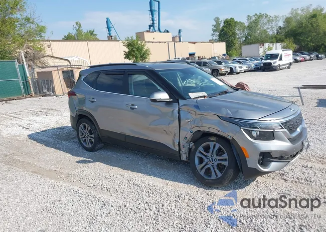 KNDEUCAA7M7174499: 43225726