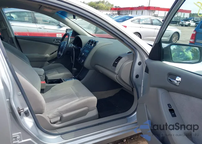 1N4AL2AP4AC181435: 43226908